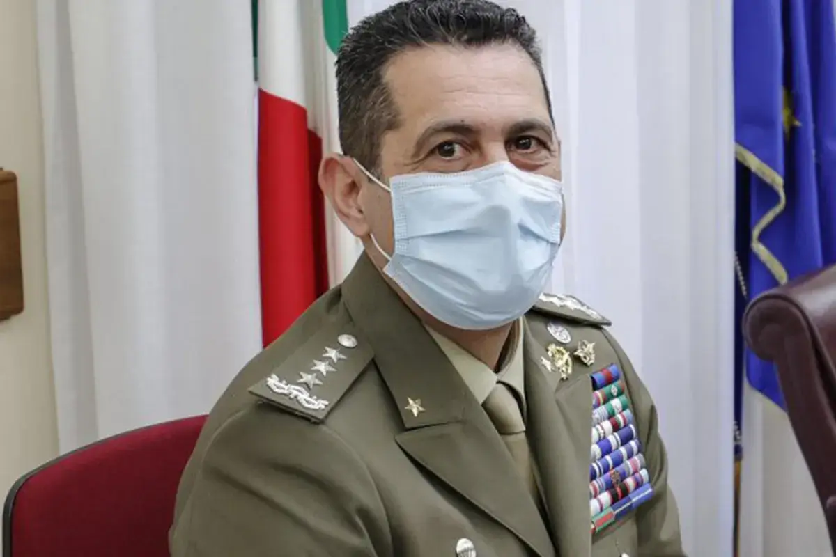 Francesco Paolo Figliuolo Ferie in base ai vaccini? S&igrave; Sacrificio per il futuro del turismo
